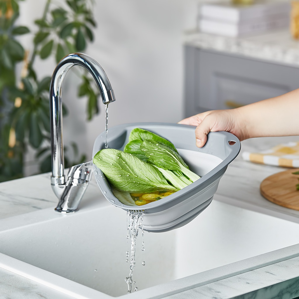 TRIANGLE COLLAPSIBLE STRAINER - GREY