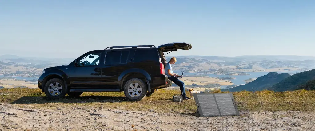 BLUETTI 100W Portable Solar Panel